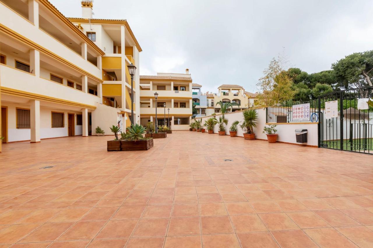 Atico Con Terraza-Solarium Y Piscina 4-6 Personas Wifi A/C Apartment Roda Exterior foto